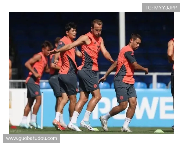 穆阿尼双响闪耀世俱杯，赞球队奉献精彩对决(2)