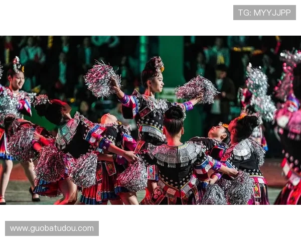 非遗炫技助阵宁夏 “村 BA” 乡村赛场燃动文化新活力(1)